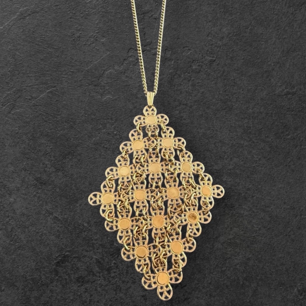 Sarah Coventry “Golden Petals” 1971 Statement Necklace - Picture 4 of 4